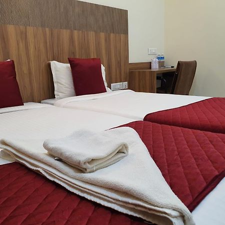 Hotel Deepakam Inn Palakkad Eksteriør billede