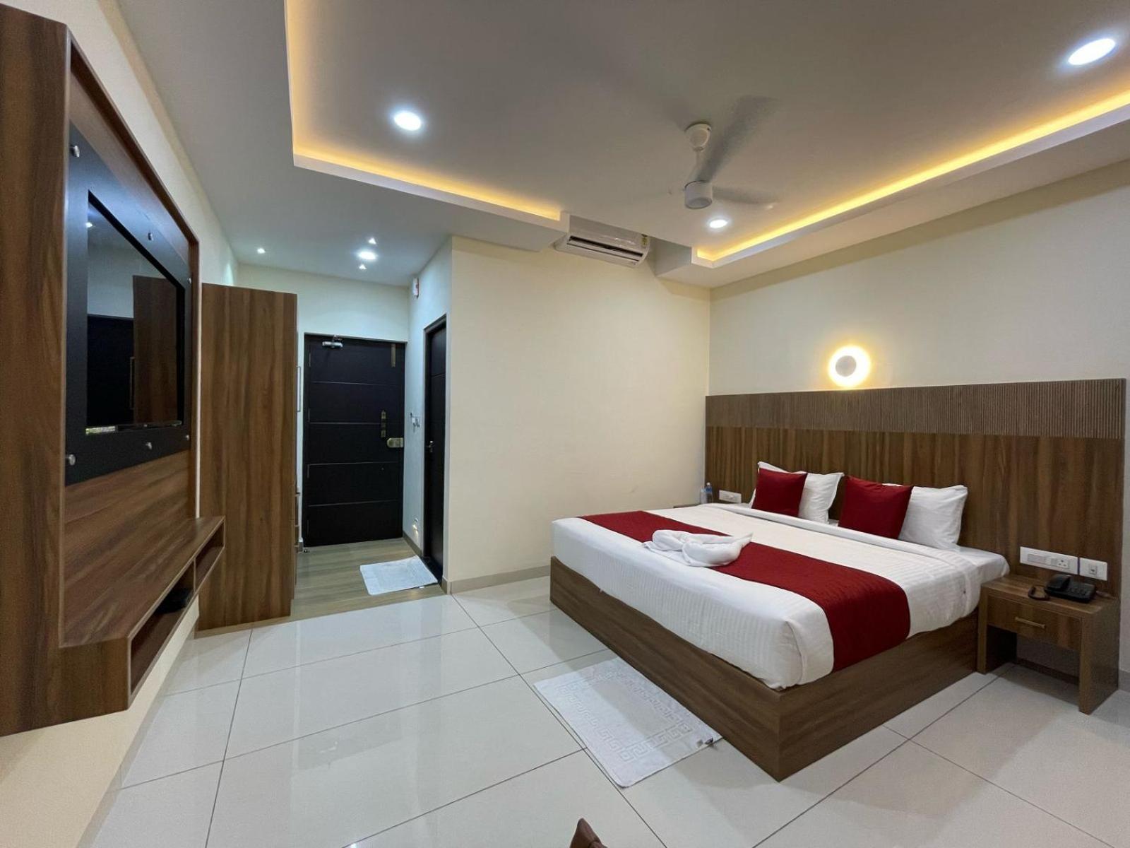Hotel Deepakam Inn Palakkad Eksteriør billede